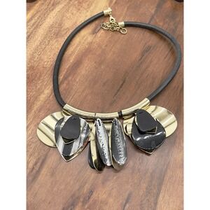 Banana Republic Statement Necklace Gold Tone Black Petal Bib Minimal Chic Indie